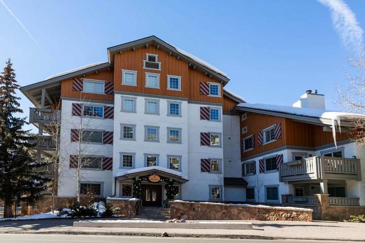 Vakantiewoning voor 4 personen, with balkon and zwembad as well as uitzicht in Vail