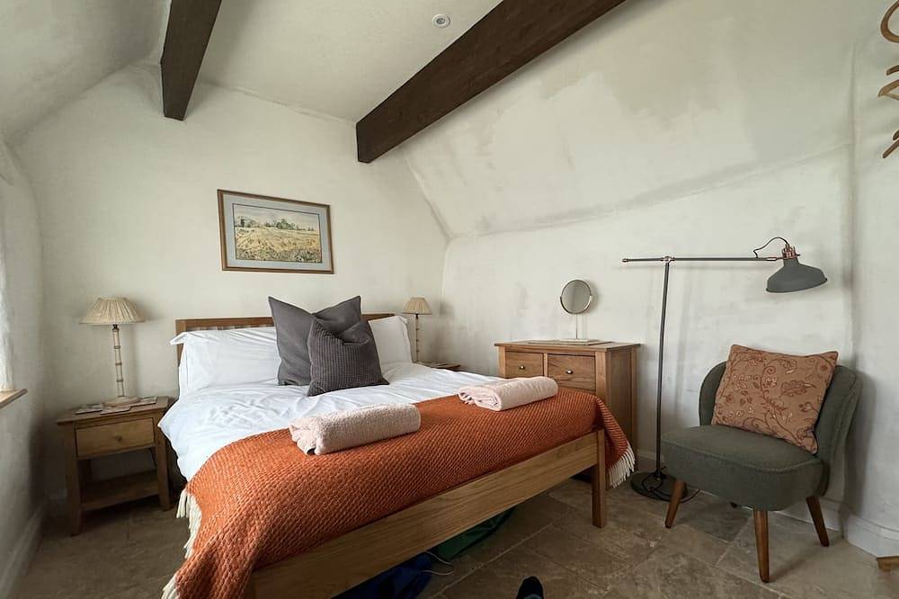 Romantic cottage  in the heart of the New Forest, perfect for walkers. in Hyde (Hampshire), Hampshire