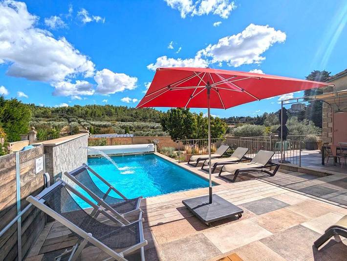 Location de vacances pour 12 personnes, avec jardin et vue ainsi que sauna et piscine, adapté aux familles à Aureille - 3