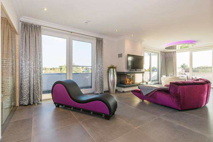 Ferienwohnung für 2 Personen, mit Sauna und Balkon sowie Whirlpool in Göhren-Lebbin - 2