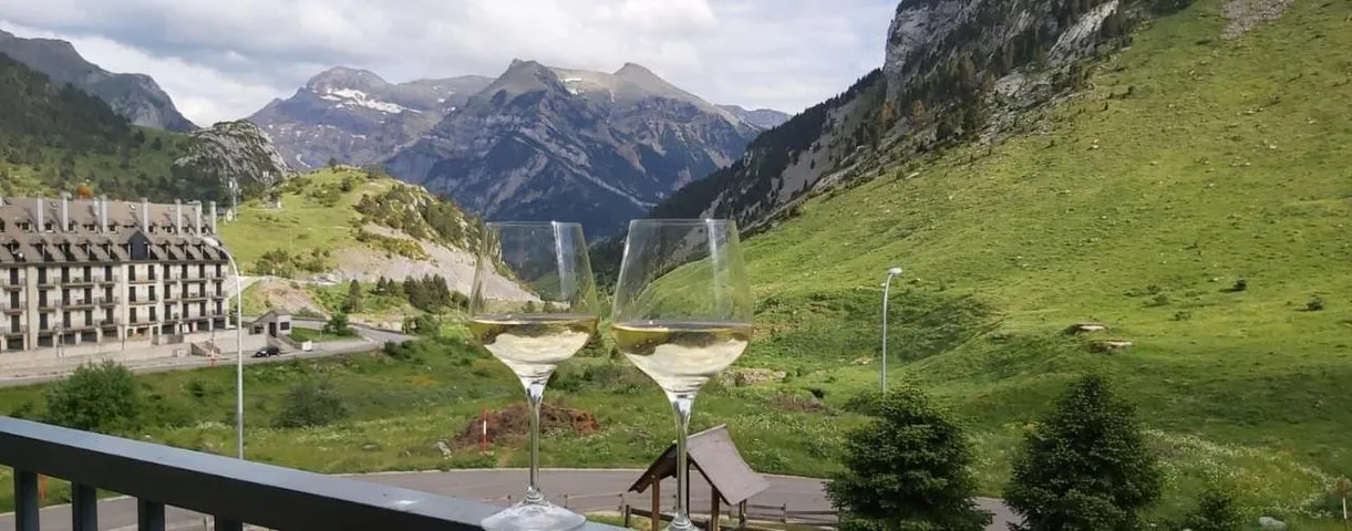 Ferienwohnung für 4 Personen, mit Garten und Ausblick - 1