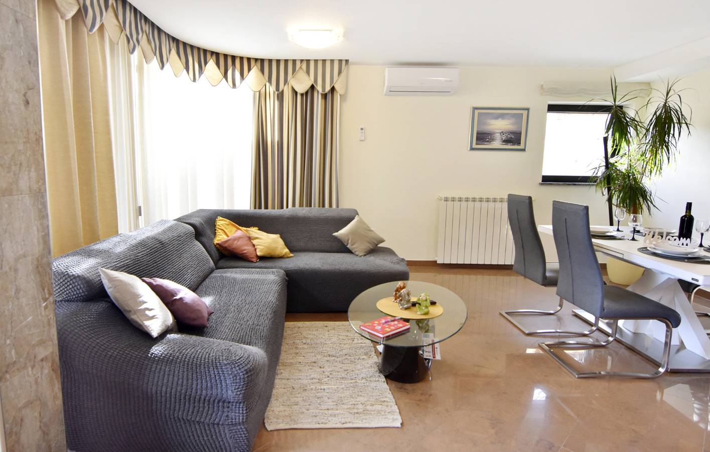 Ganze Wohnung, Premium-Aufenthalt mit Terrasse und Grill in Umag, Umag und Umgebung