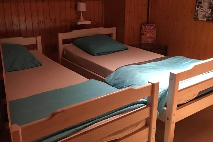 Gîte pour 6 personnes, avec jardin et balcon à Thollon-les-Mémises - 2