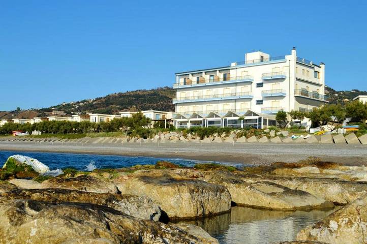 Appartamento per 2 persone, con balcone a Capo d'Orlando
