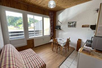 Gîte pour 2 personnes, avec balcon dans Super Lioran