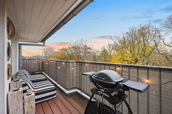 Ferienwohnung für 6 Personen, mit Balkon und Terrasse sowie Seeblick und Ausblick in Zwickau - 3