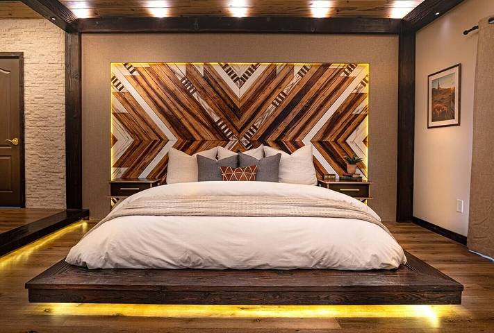 Vacation rental for 8 people, with pool and yard as well as hot tub in Yucca Valley