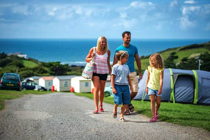 Vakantiepark voor 6 personen, met tuin en zwembad, met huisdier in Cornwall