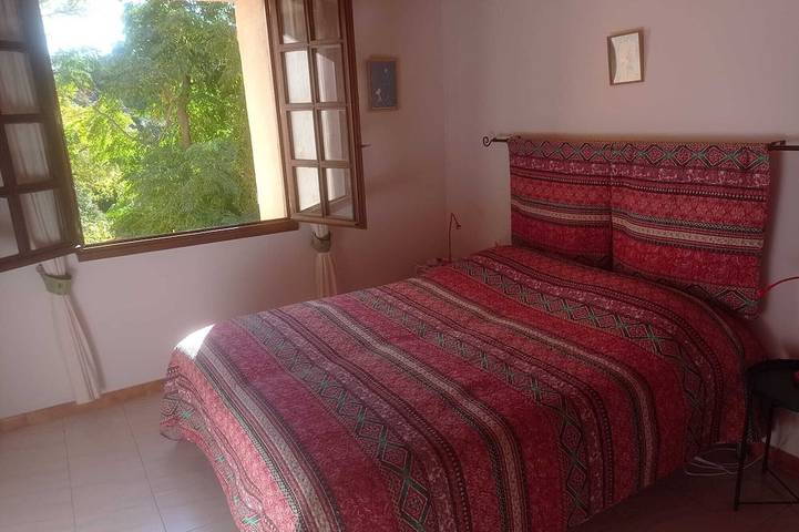 Location de vacances pour 6 personnes, avec jardin, animaux acceptés à Roquebrun - 2