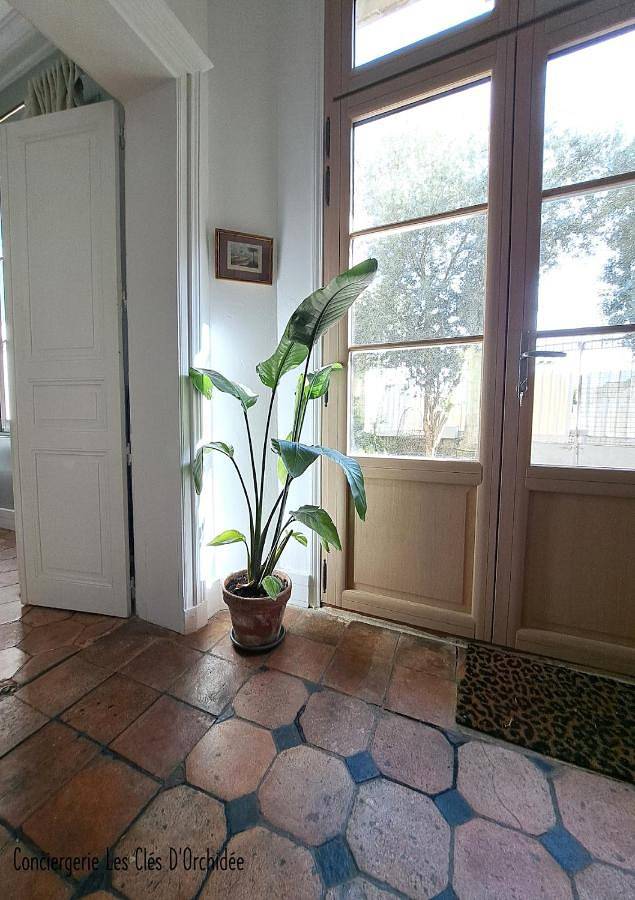 Location de vacances pour 8 personnes, avec jardin à Allonnes - 3