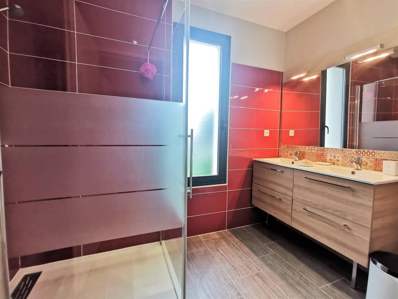 Casa de huéspedes para 6 personas con terraza in Pinet, Côte d'Améthyste