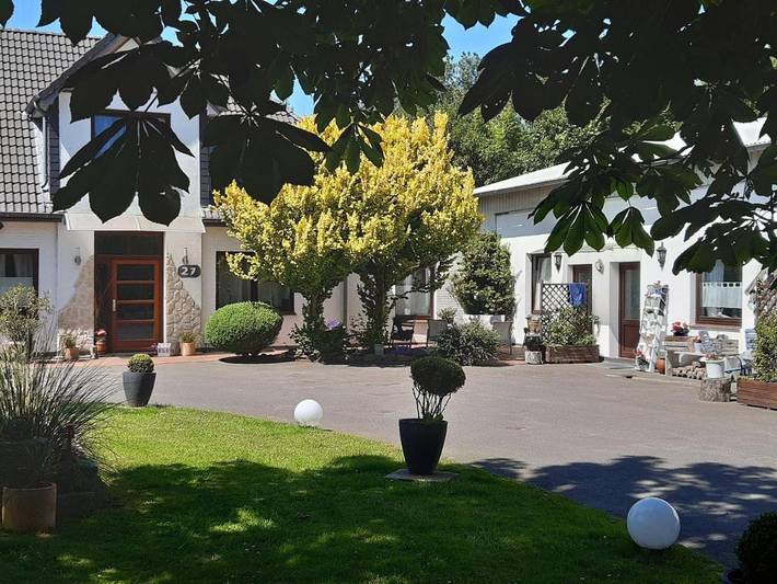 Ferienwohnung für 6 Personen, mit Terrasse und Garten in Wesselburenerkoog