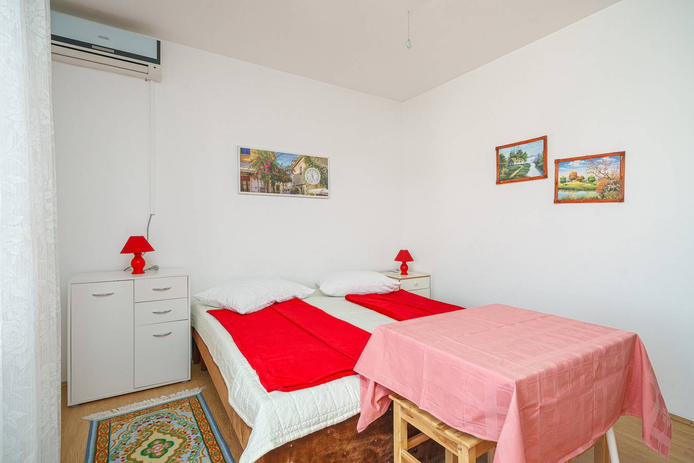 Apartments and Rooms Josipa in Vodice, Šibenik-Knin