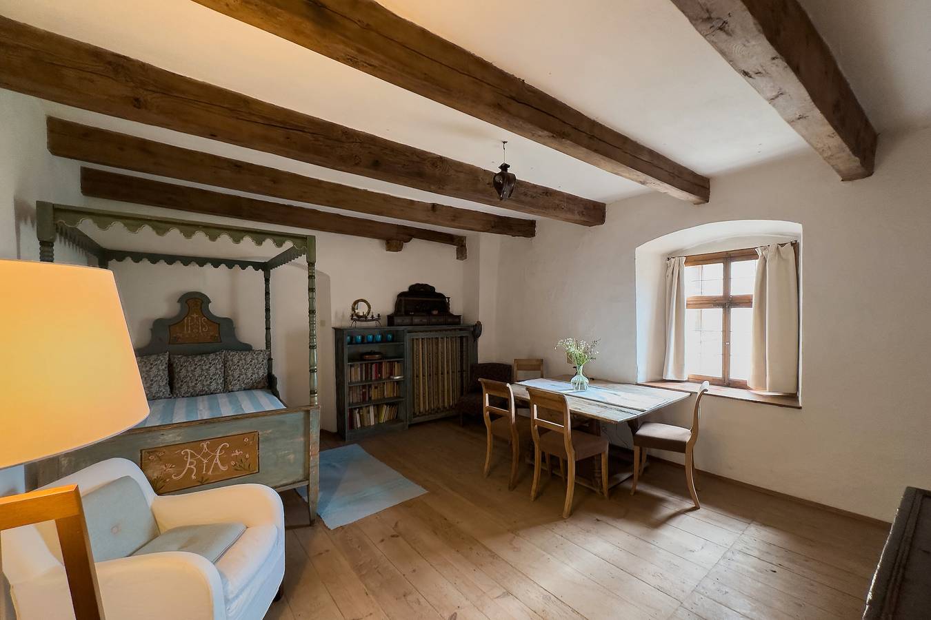 Room 'Zinnenberg Suite 4' with Mountain View, Shared Terrace and Wi-Fi in Monte (Appiano), Appiano