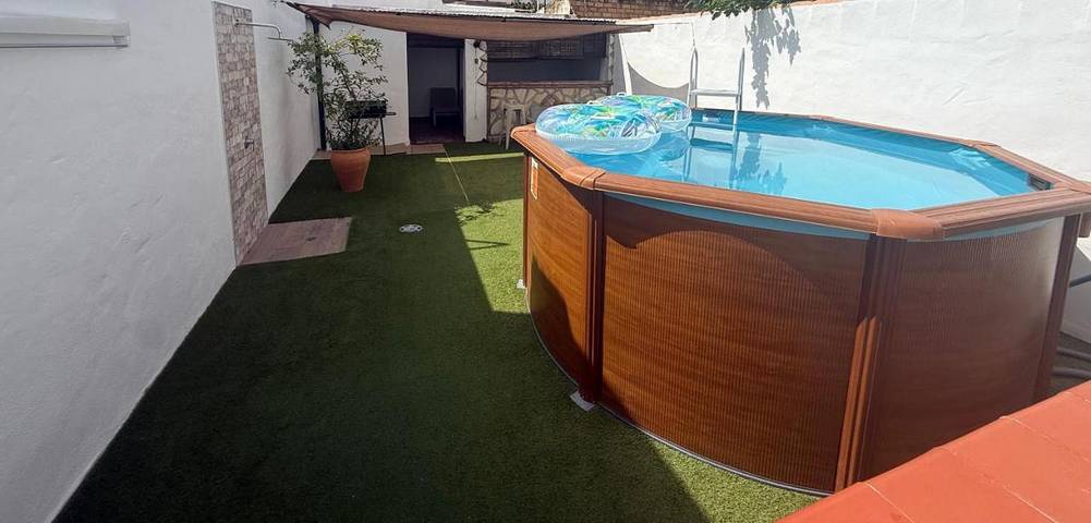 Casa de vacaciones para 6 personas, con piscina además de vistas y balcón en El Bosque