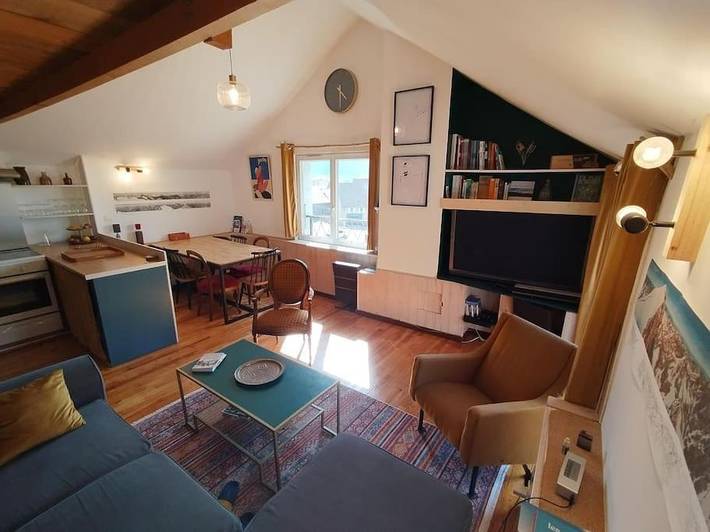 Location de vacances pour 8 personnes, avec terrasse et vue à Corporation d'étudiants - 2