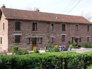 Gîte pour 5 personnes, avec balcon à Auzits