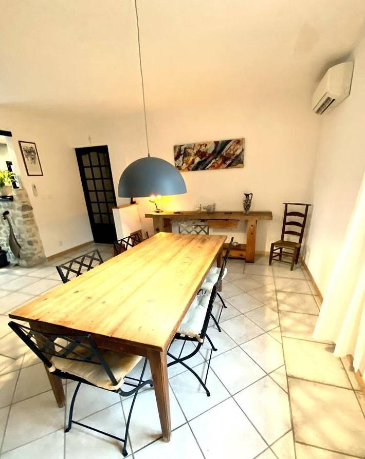 Location de vacances pour 6 personnes, avec piscine ainsi que vue et jardin, animaux acceptés à Saint-Maurice-d'Ibie - 3