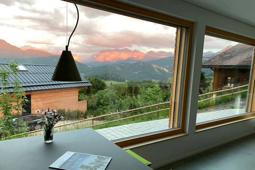 Ganze Wohnung, Bregenzerwaldblick - Ferienwohnung mit herrlichem Ausblick in Schwarzenberg, Bodensee-Vorarlberg