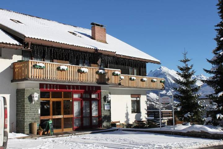 Hotel für 2 Personen, mit Terrasse und Garten sowie Ausblick in Raggal