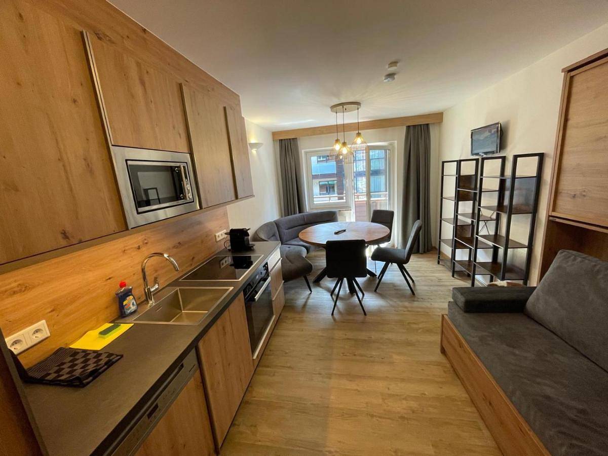 Pension Ahorn in Hinterglemm, Saalbach-Hinterglemm