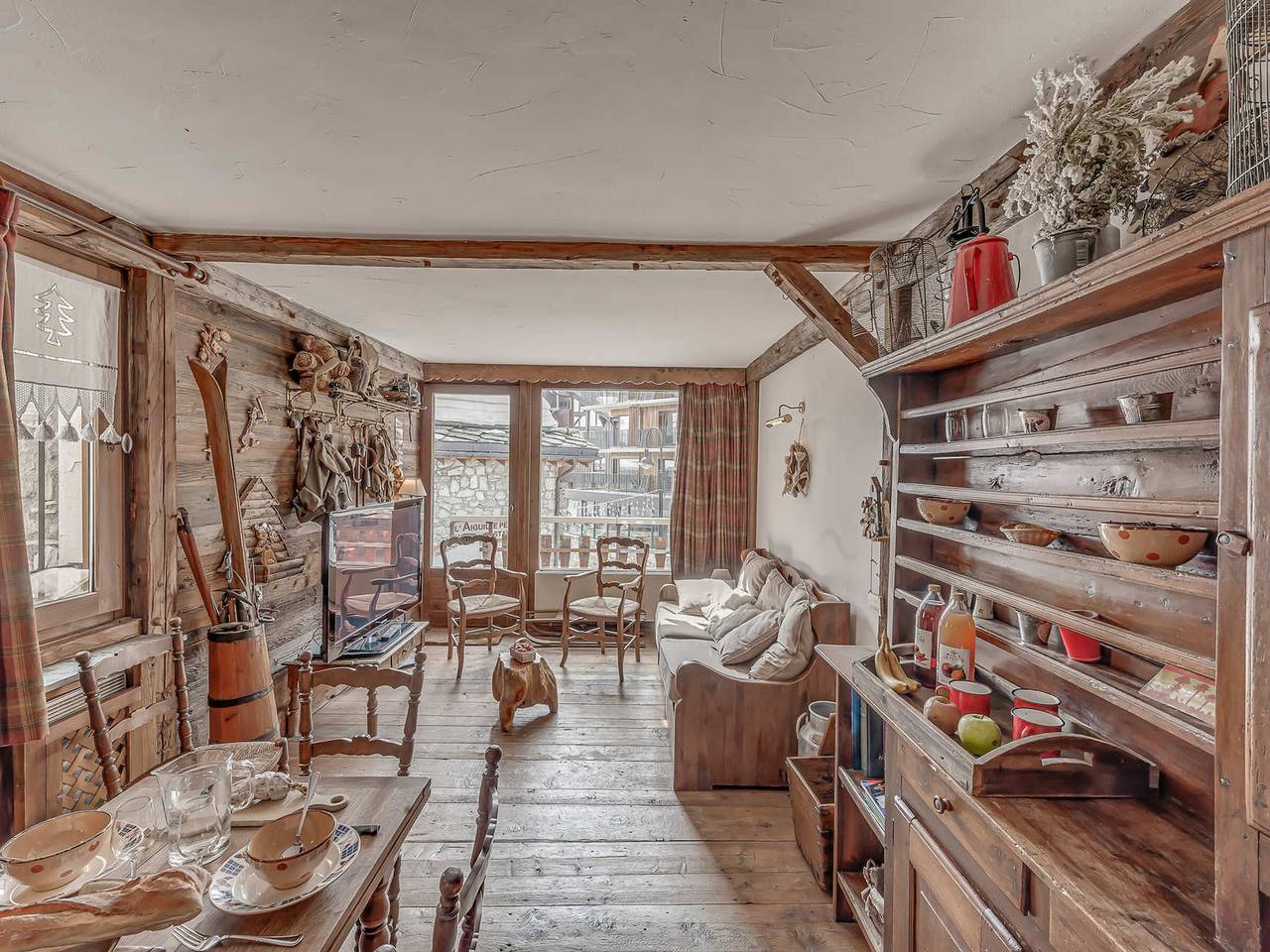 Geheel appartement, Tignes - 3 rooms, sauna, mountain style in Tignes, Massif de la Vanoise