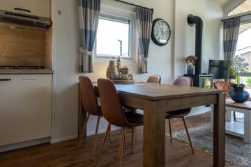 Lodge voor 4 Personen in Bovenkarspel, Nederlandse kust, Afbeelding 4