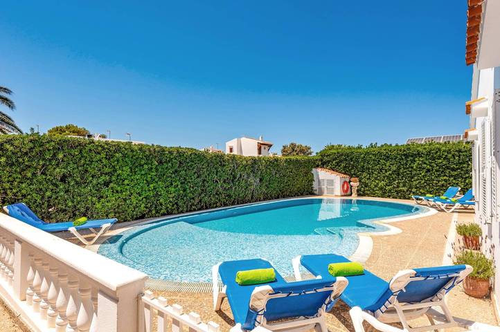 Chalet para 6 personas in Cala Blanes, Ciudadela