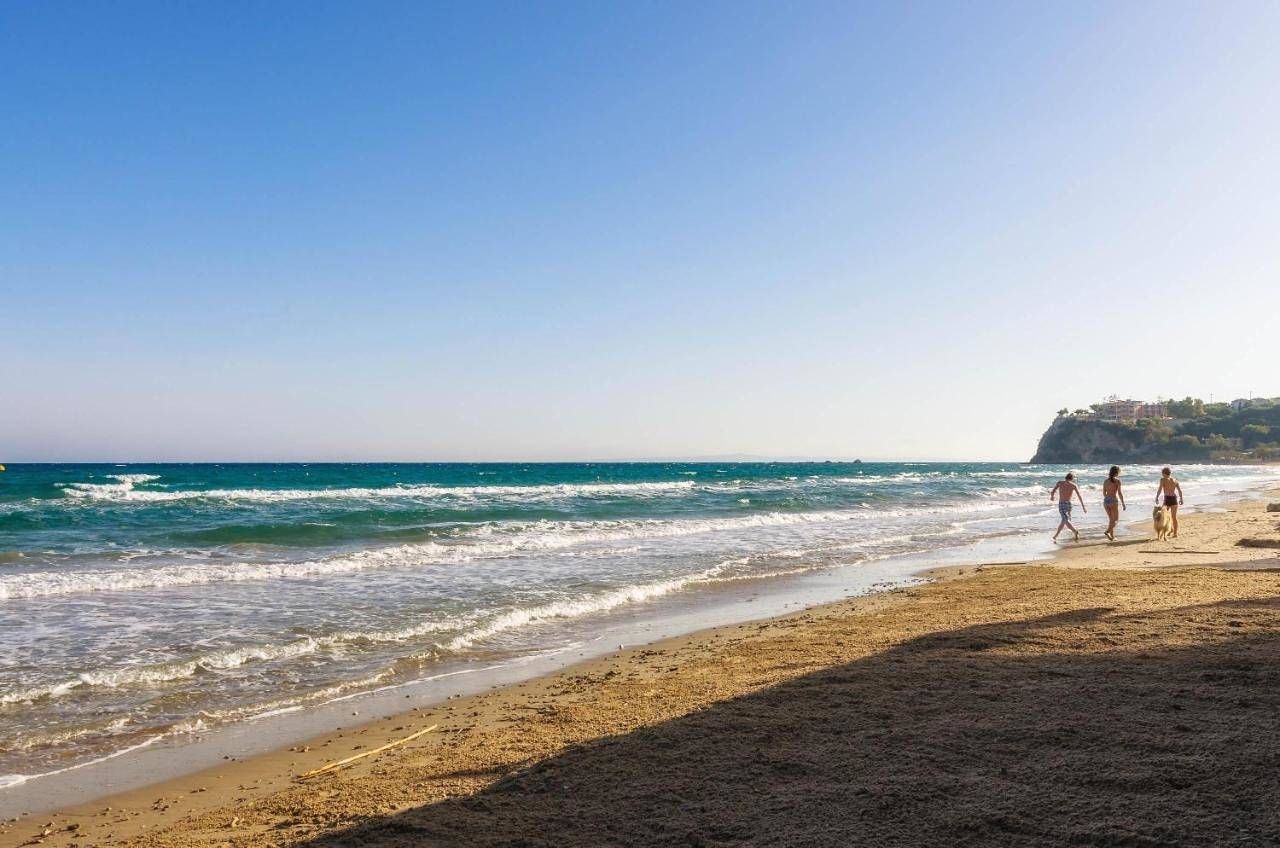 Iakinthos, Tsilivi Beach in Plános, Zante