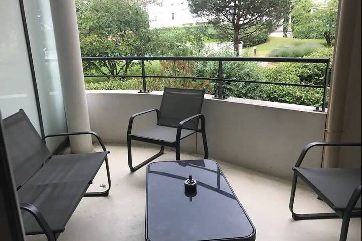 Gîte pour 4 personnes à Tassin-la-Demi-Lune - 3