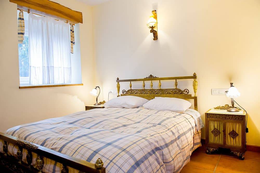 Gemütliches 3 Sterne Gewächshaus, Heizung, eigener Garten, Kaminofen in Cobreros, Zamora Provinz