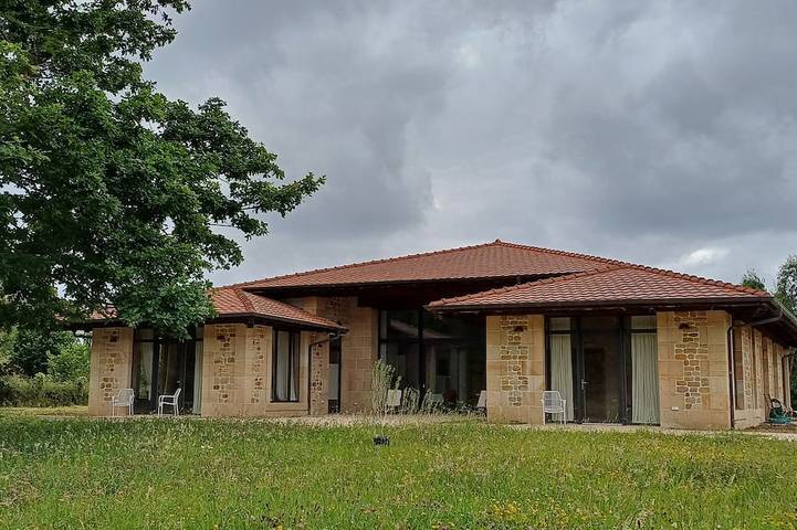 Ferienhaus für 5 Personen, mit Terrasse und Garten - 1
