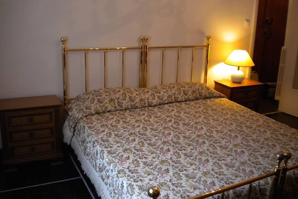 Wohnung 50 qm.  Vollausstattung bis 8 km vom Zentrum in Genua (Stadt), Genua