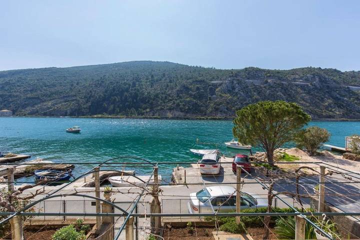 Ferienwohnung für 8 Personen, mit Garten und Ausblick, kinderfreundlich - 1
