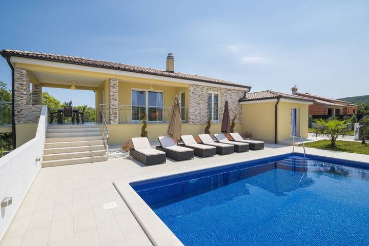 Villa pour 8 personnes, avec jardin à Labin - 4