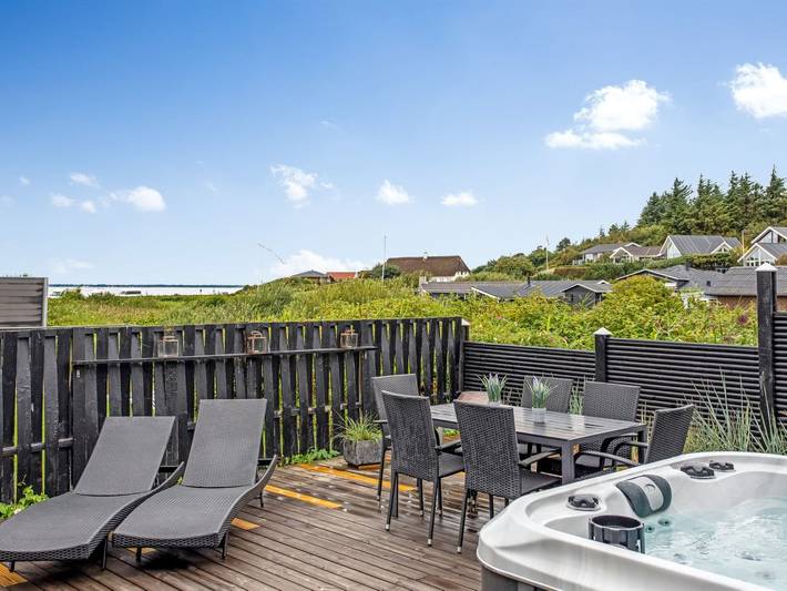 Ferienhaus für 3 Personen, mit Terrasse und Sauna