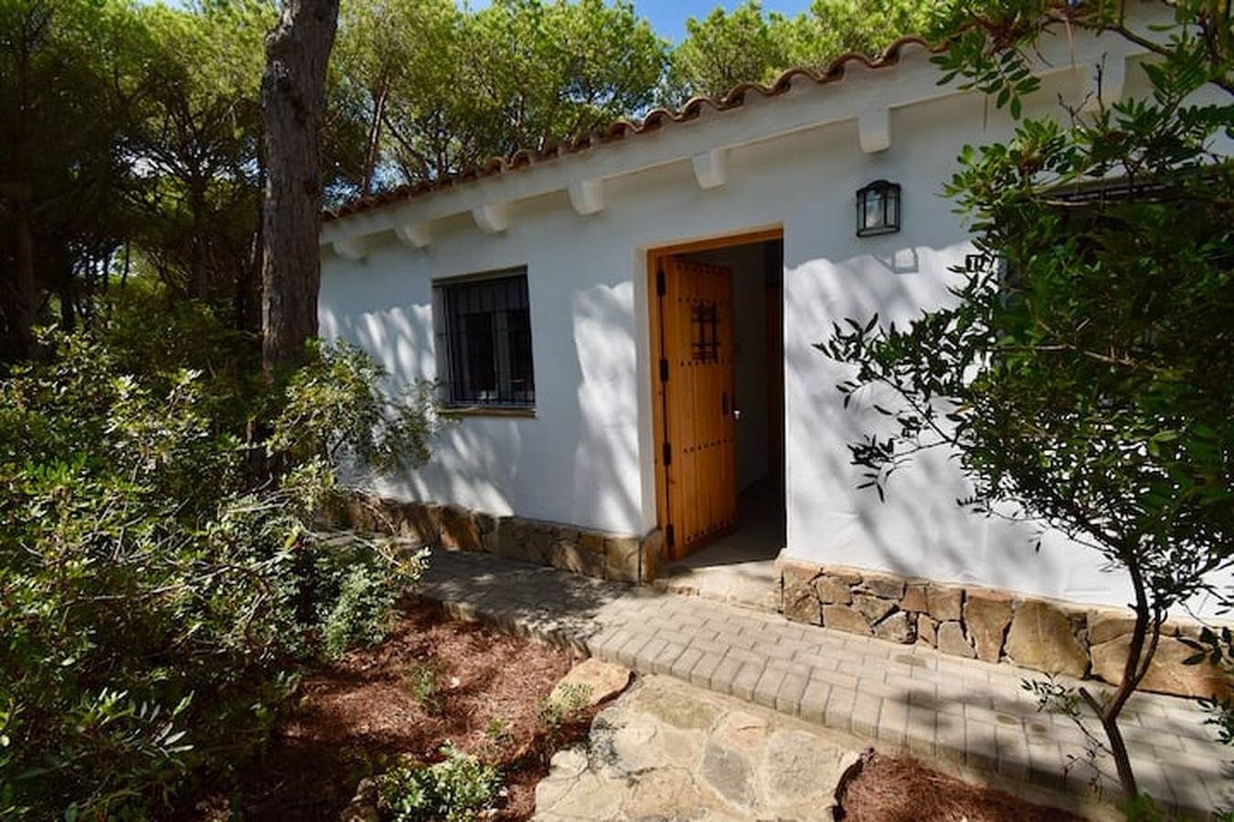 Casa Espartosa 2 in Chiclana mit privatem Pool, Terrasse und Wlan in Chiclana de la Frontera, Costa de la Luz