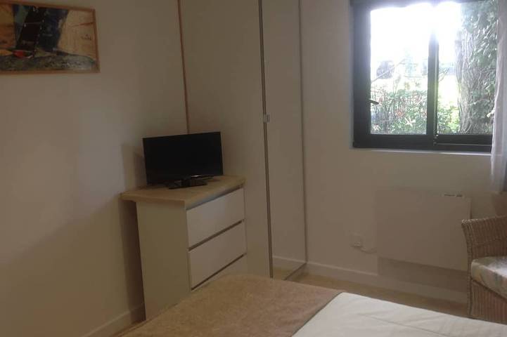 Gîte pour 3 personnes, avec terrasse dans Le Cabellou - 3