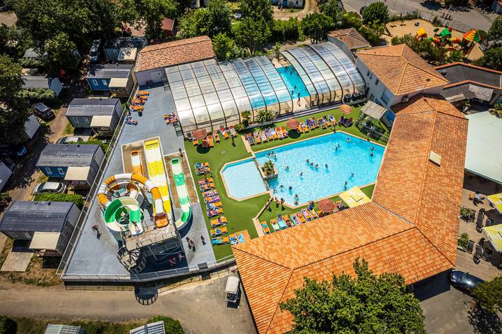 Camping pour 6 personnes, avec sauna ainsi que terrasse et piscine, animaux acceptés à Saint-Georges-d'Oléron - 2