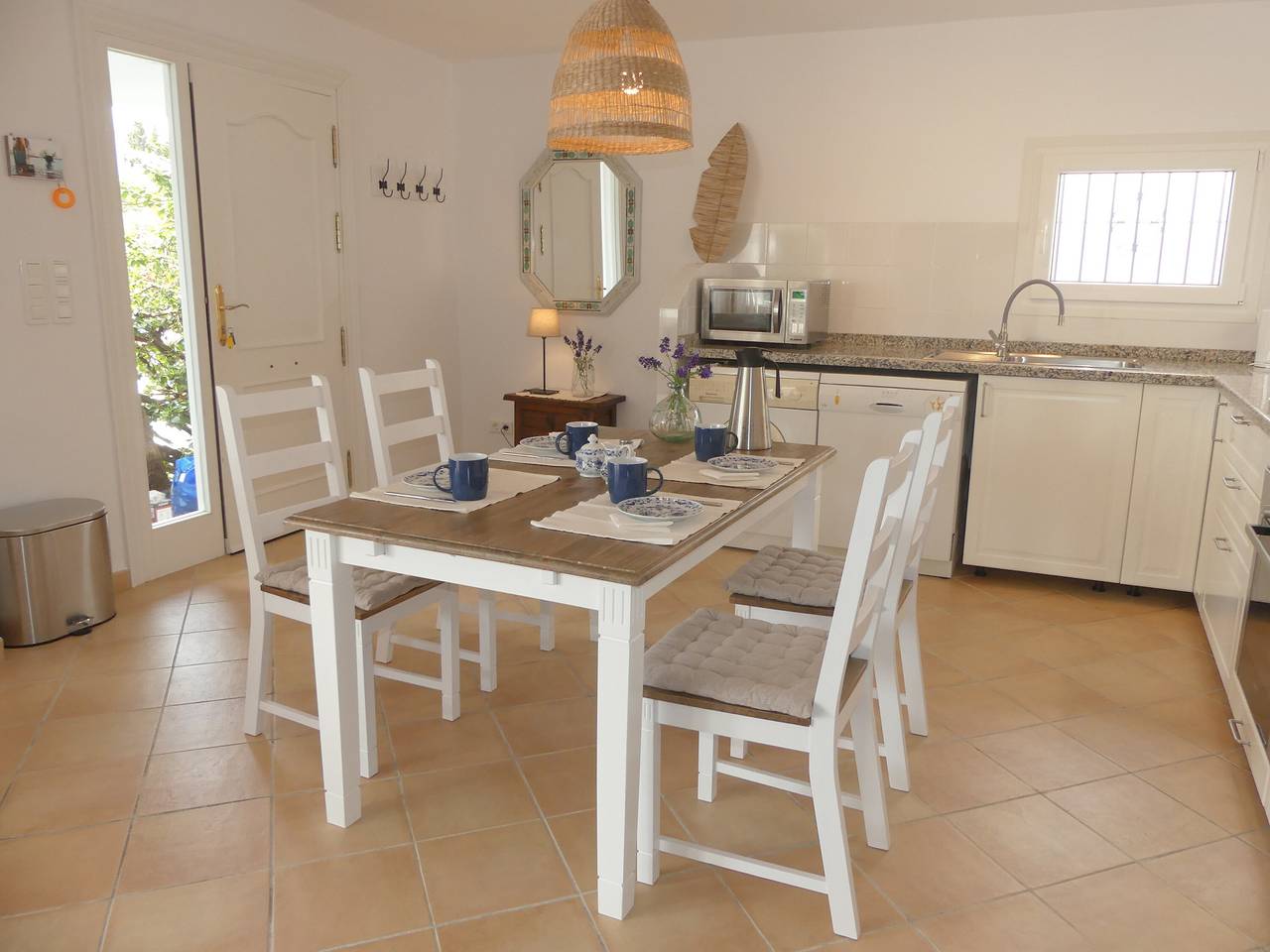 Villa Alma – Your Retreat on the Costa del Sol in Urbanización Villa del Mar, Vélez-Málaga