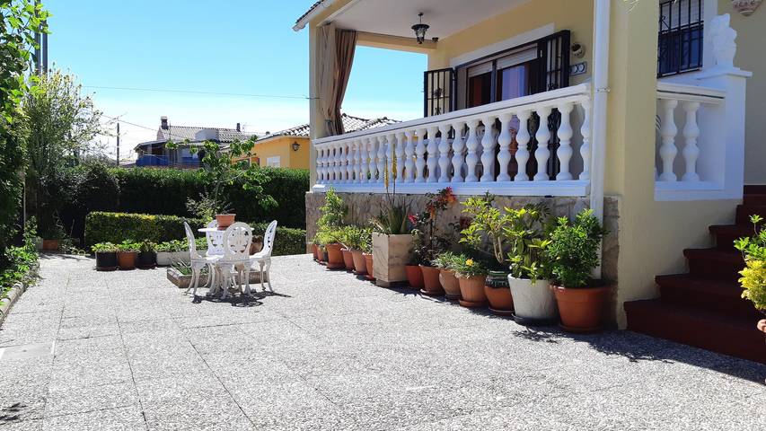 Ferienhaus für 8 Personen, mit Terrasse und Garten in Lloret de Mar - 4