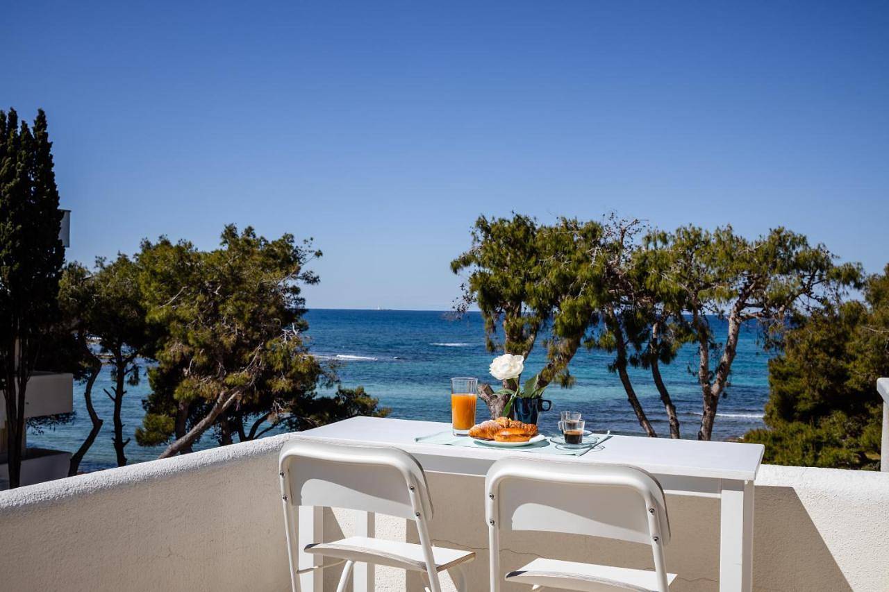 Three-Bedroom House in Rivabella di Gallipoli, Rivabella