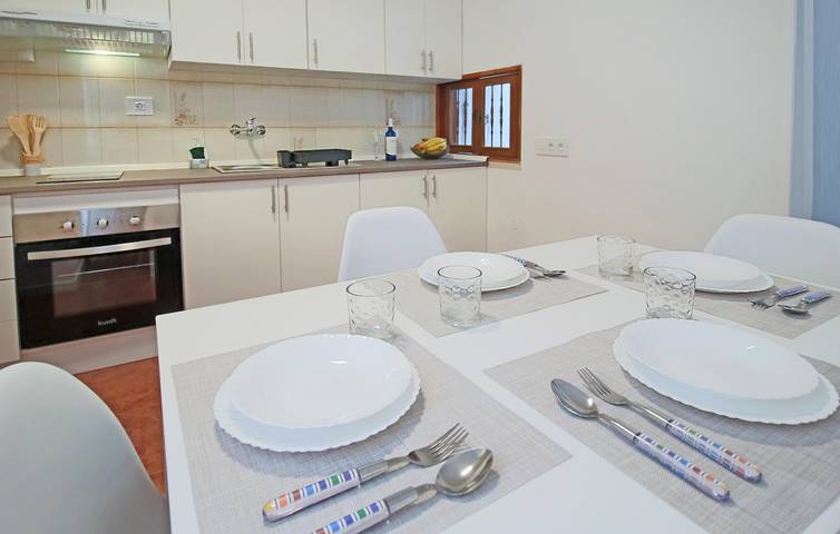 Appartement de vacances entier, Escapade au bord de la mer - Apt de 90m2 avec Wifi, TV et cuisine in Villa y Puerto de Garachico, Garachico