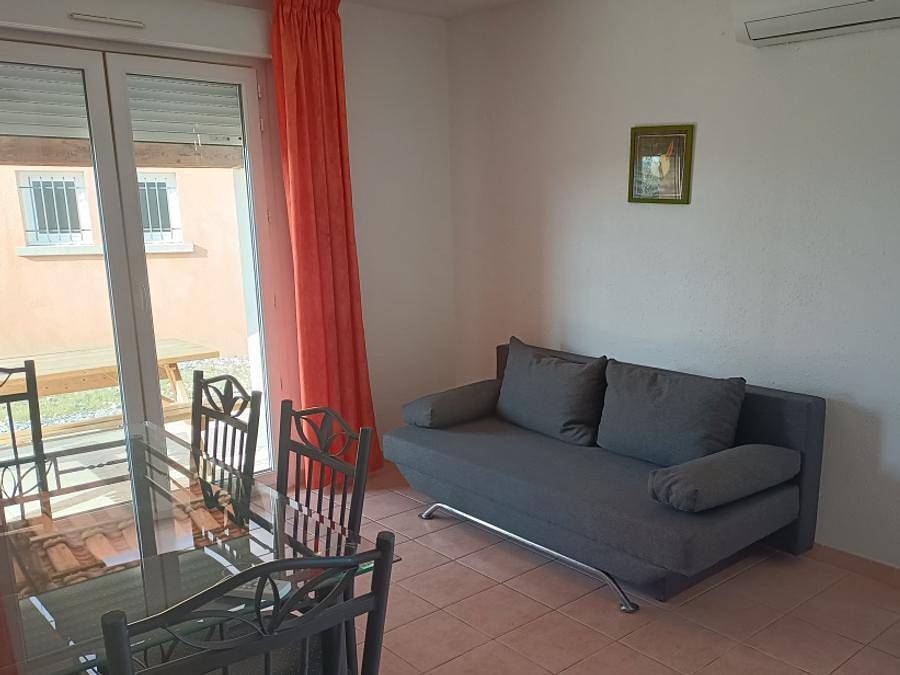 Domaine des Garrigues - Gîte 6 personnes - 50m² - 2 chambres sans jardin in Grospierres, Ardèche