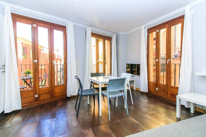 Apartamento de vacaciones para 3 personas, con balcón - 1