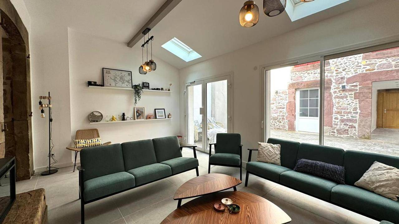 Twin Room with Private Bathroom in Saint-Jean-Pied-de-Port, Région de Bayonne
