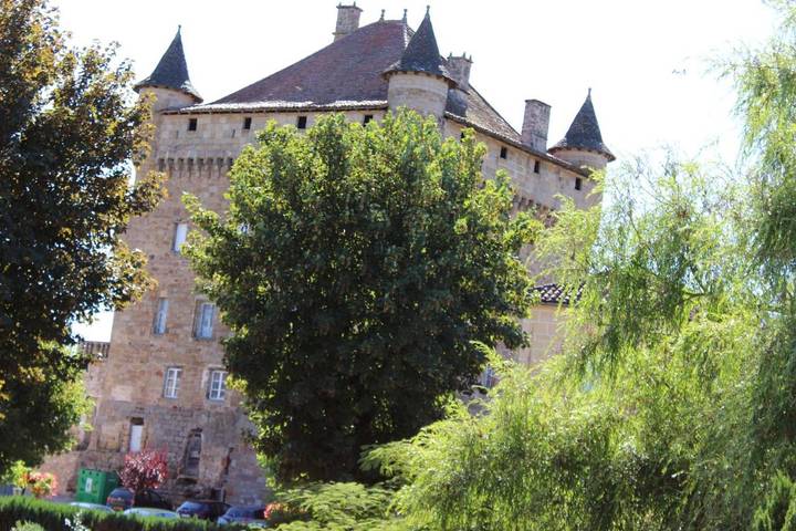 Hôtel pour 2 personnes, avec jardin à Lacapelle-Marival - 2