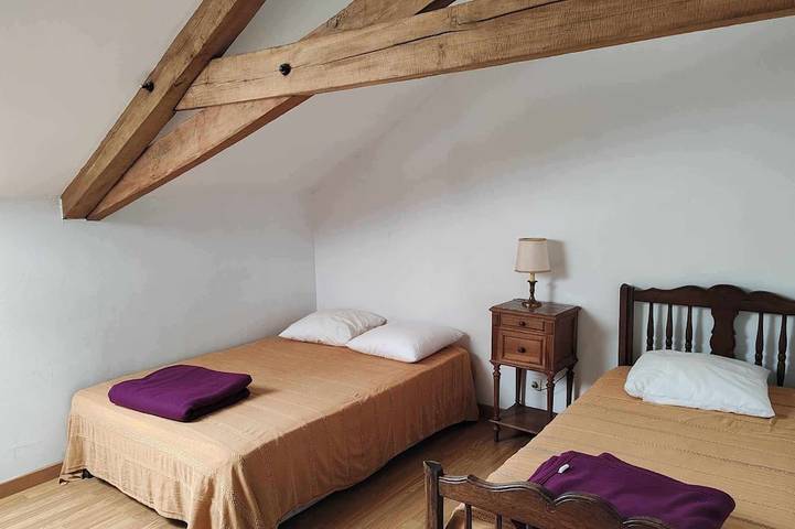 Location de vacances pour 15 personnes, animaux acceptés à Braye-sous-Faye - 3