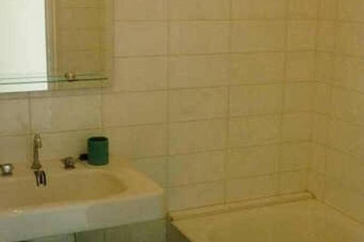 Apartamento entero, Antiguo palacio clasificado como monumento histórico, ubicado en un parque arbolado privado in Menton, Costa mediterránea (Francia)