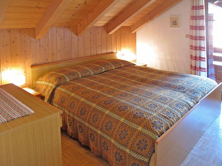 Gîte pour 8 personnes, avec balcon à Moena - 4